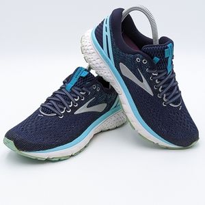 Brooks Ghost 11 Womens Size 7 B Blue Running Shoes Sneakers 1202771B493